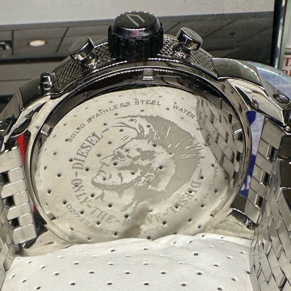 Diesel 55mm Men’s Watch Preowned - Picture 5 of 9